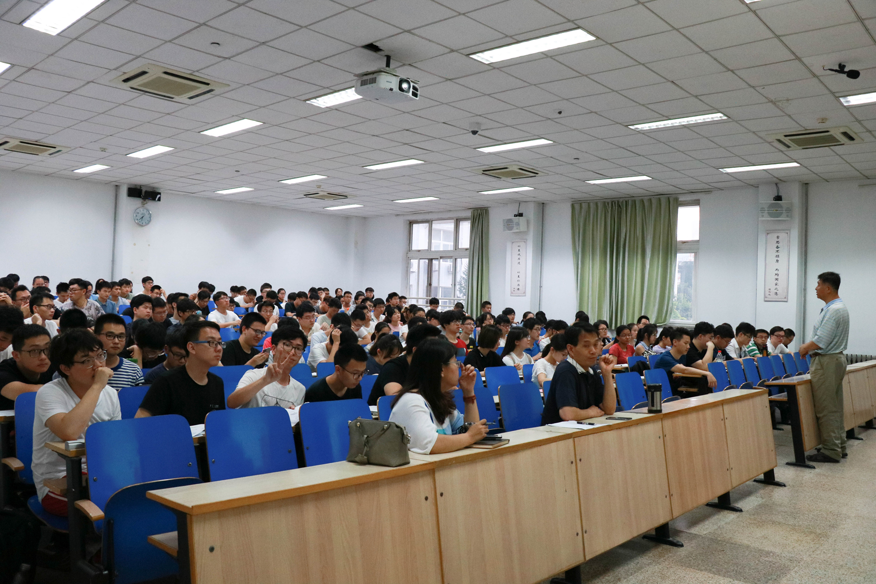 崇尚实践、知行并重,青春的汗水永远在路上——高等工程师学院召